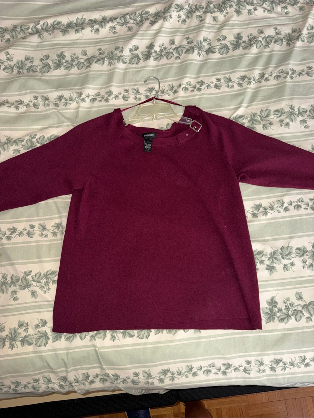 Avenue Women's Burgundy Buckle-Neck Sweatshirt